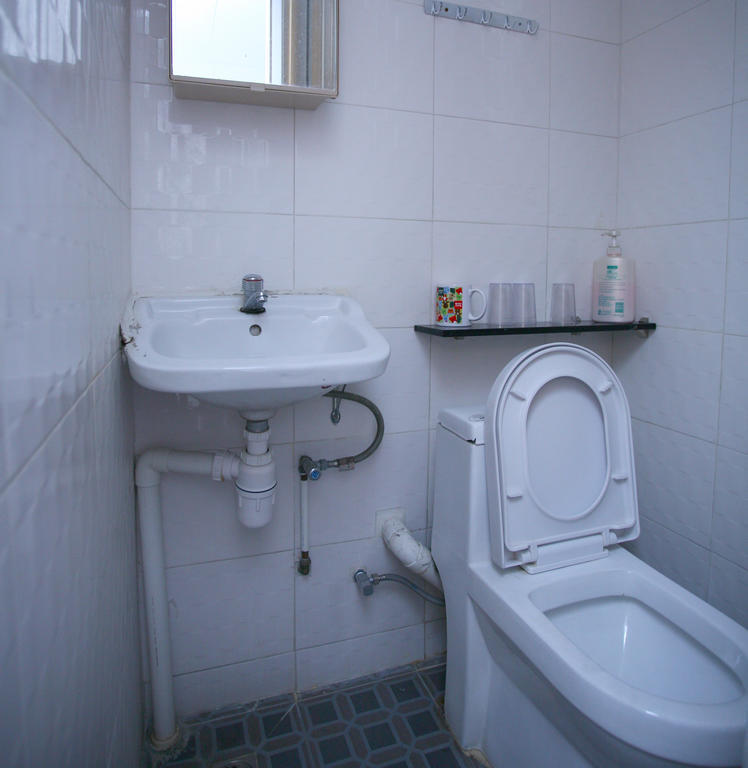 H K Commercial Inn Kowloon Stadt Zimmer foto